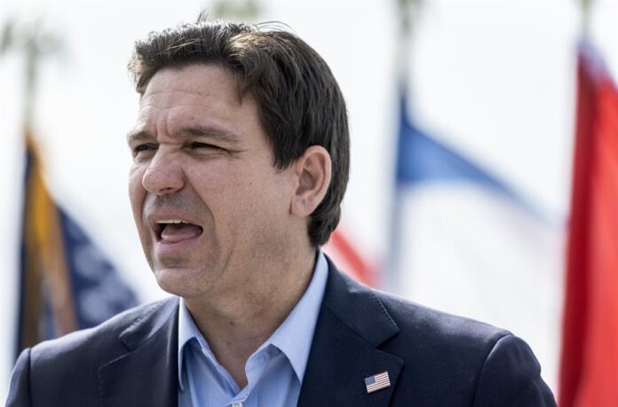 Ron Desantis (6) Ron Desantis