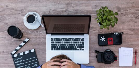 Los empleos vacantes en el sector privado cayeron en noviembre hasta los 7,817 millones desde los 7,845 millones de octubre.