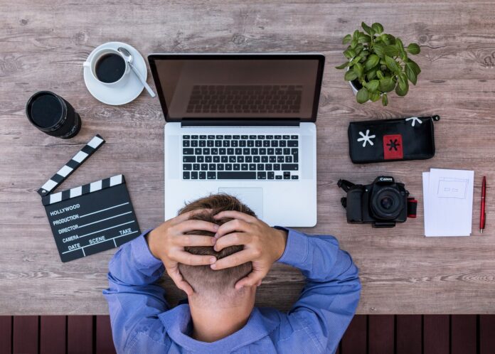 Sin empleo Los empleos vacantes en el sector privado cayeron en noviembre hasta los 7,817 millones desde los 7,845 millones de octubre.