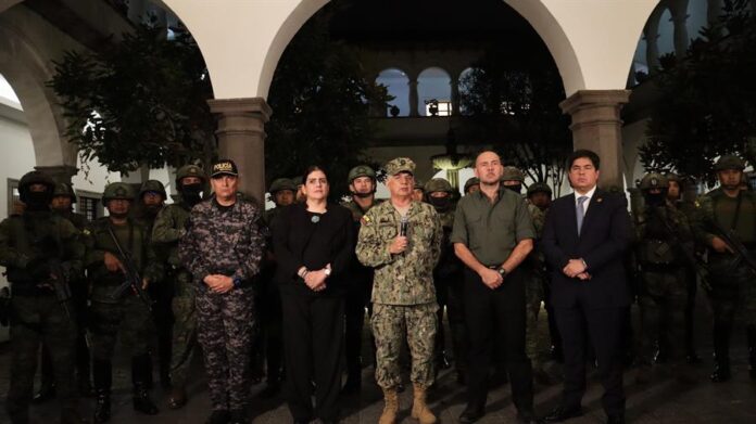 jefe del Comando Conjunto de las Fuerzas Armadas de Ecuador, Jaime Vela jefe del Comando Conjunto de las Fuerzas Armadas de Ecuador, Jaime Vela