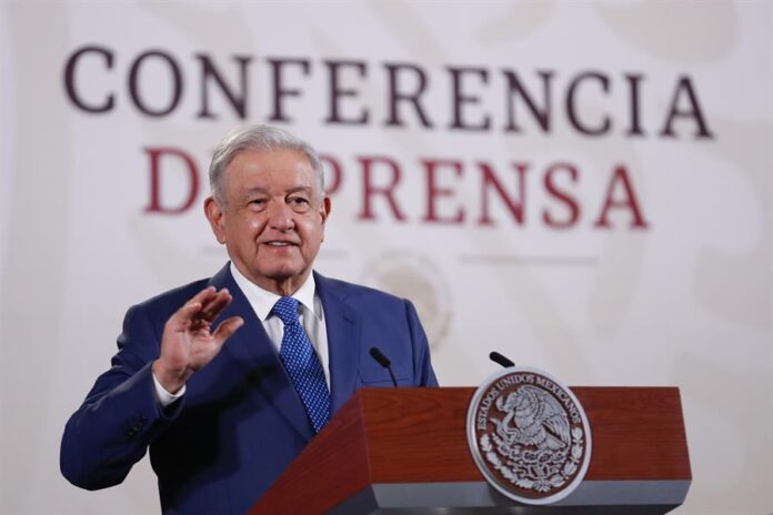 En materia de abordaje de la corrupción, sin embargo, el presidente y su equipo registraron una mejoría al pasar a un 38 % de aprobación frente al 32 % de diciembre.