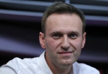 Según denuncia EE.UU., Boyarinev dio instrucciones al personal penitenciario para que se le aplicara un trato más severo. Tras la muerte del opositor, fue ascendido a 'coronel general' por decreto de Putin.