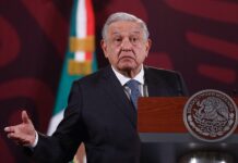 López Obrador acusa a YouTube de estar tomado por conservadores tras borrar su conferencia López Obrador: “YouTube me cepilló (quitó su video), a varios. Tengo información, a lo mejor no lo saben los dueños de YouTube.