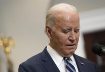 El informe médico tras el chequeo anual del año pasado concluyó que Biden gozaba de buena salud y era "apto" para seguir ejerciendo el cargo.