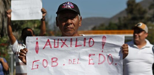 Choferes del transporte público protestan para exigir seguridad ante una nueva ola de violencia (2)