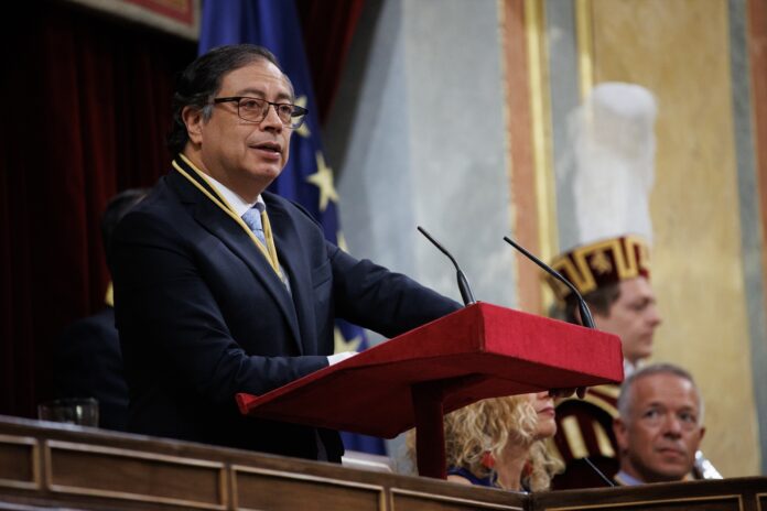 El presidente de Colombia participa en un acto en el Congreso de los Diputados durante su visita a España Petro:
