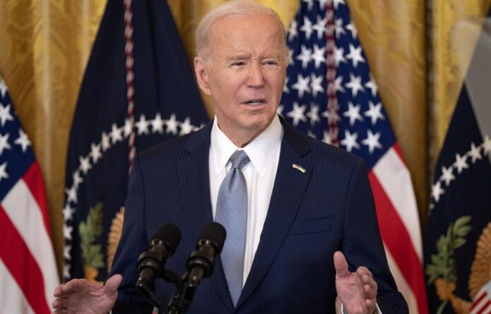 Un funcionario de la Casa Blanca informó a EFE que Biden visitará la localidad de Brownsville, Texas, limítrofe con la mexicana Matamoros, para reunirse con agentes de la patrulla fronteriza, agentes de policía y líderes locales.