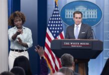 La Casa Blanca tacha de "repugnantes" los comentarios de Trump sobre los afroamericanos Karine-Jean Pierre