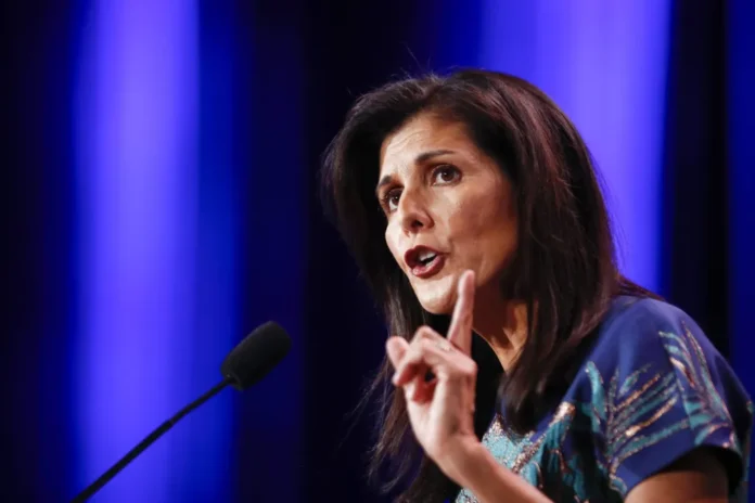 Haley ha recriminado que Trump no se haya manifestado por lo ocurrido apenas unos días después de afirmar que retiraría la protección de Estados Unidos a aquellos países de la Alianza Atlántica que no aumenten su presupuesto en defensa.