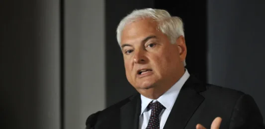 Nicaragua decidió "otorgar asilo al señor Ricardo Alberto Martinelli Berrocal, expresidente de la República de Panamá", indicó la Cancillería nicaragüense en una declaración.