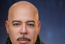 Roberto Sanchez ha trabajado en más de 100 proyectos cinematográficos a través de su trayectoria.