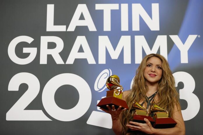 Shakira Shakira