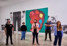 Dramaturgos (desde la izquierda) Marco Ramírez, Carmen Peláez, Michel Hausmann, Aurin Squire, y Tatiana Padiani, autores de las seis obras inéditas que conforman 'The Museum Plays', inspiradas en igual número de obras que forman parte de la colección permanente del museo ubicado en el barrio de Allapattah de Miami, en el sur de Florida.