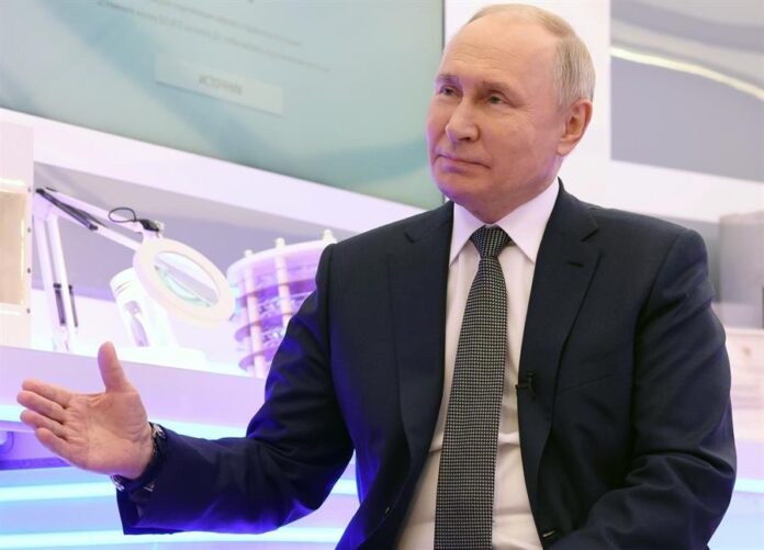 Vladimir Putin (2) Vladimir Putin