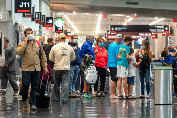 Hasta el pasado 16 de marzo, el MIA atendió a 12,3 millones de pasajeros, un millón de viajeros más que en el mismo período del año pasado, lo que representa un aumento del 9,6 %.