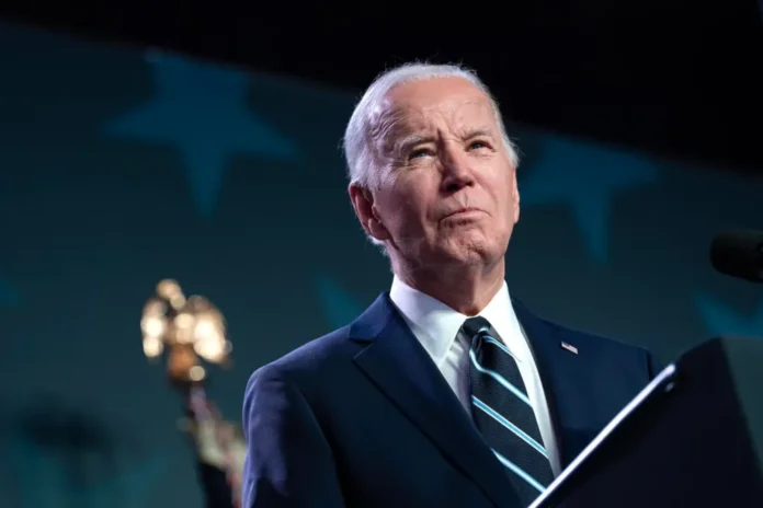 La Casa Blanca anunció en un comunicado que Biden había estampado su firma en la ley, con lo que entra automáticamente en vigor.