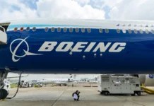 Regulador de EE.UU. investiga un Boeing que aterrizó sin un panel ayer en Oregón El avión, operado por United Airlines, partió de San Francisco y aterrizó en Oregón a las 11.30 hora local, pero "una inspección de la aerolínea posterior al aterrizaje reveló que le faltaba un panel".