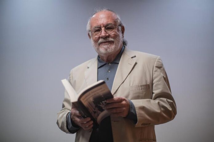El escritor mexicano Sealtiel Alatriste