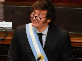 Milei aprovechó este martes para exhibir la unidad con su vicepresidenta, Victoria Villarruel, en las redes sociales, donde llegaron a publicar una foto abrazados.