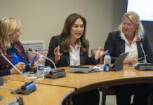 La Embajadora de Buena Voluntad de ONU Mujeres, la periodista filipina Karen Davila