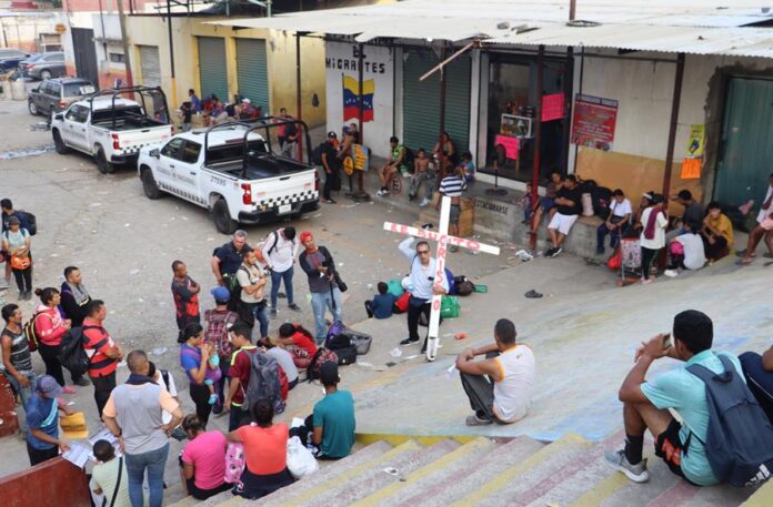 “Este viacrucis fue algo doloroso, como el que estamos sintiendo en carne propia
