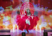 La ganadora Kristina Pheyton participa en el concurso Miss Gay Nicaragua, el 8 de marzo de 2024, en el hotel Holiday Inn de Managua.