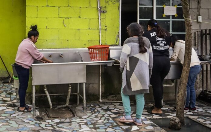 Mujeres migrantes en el albergue Ágape Mujeres migrantes
