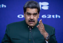 Tras salir de la reunión, Maduro dijo unas breves palabras a la televisión brasileña Globonews sobre que la reunión fue "muy buena" y giró sobre temas económicos.