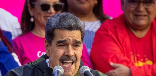Maduro: "Les pido a ustedes que cuidemos la paz del país (...) que me cuiden donde yo vaya, pero a mí nadie me va a sacar de las calles".
