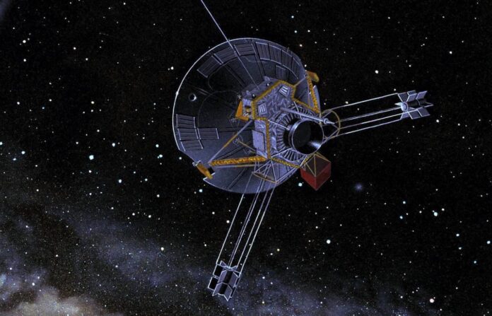 Latam.-Ciencia.-(CORR.)La nave Pioneer 10 cumple 52 años de viaje al infinito La nave, que cumple 52 años de viaje, siguió su camino hacia el confín del Sistema Solar hasta que se perdió contacto con ella en 2003.