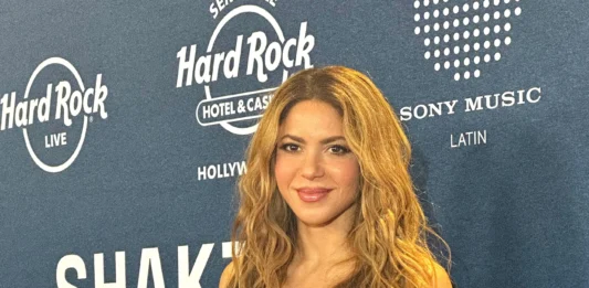 Shakira: "He bajado al infierno, he subido otra vez, he estado en el barro, me he limpiado el barro, me he sacudido el polvo y echado para adelante. Entonces ahora es como que uno tiene un cierto, una cierta libertad ¿no? Y un poderío también".