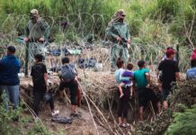 La incertidumbre anima el paso de miles de migrantes por llegar a EE.UU. antes de las elecciones En febrero, se han registrado unas 140.000 detenciones a lo largo y ancho de alguno de los 3.000 kilómetros que separan a México y Estados Unidos.