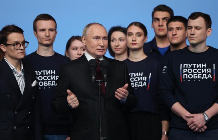 Vladímir Putin (4) Vladímir Putin