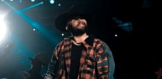 León cuenta ya con éxitos comprobados con estrellas de reggaeton o pop urbano, como Camilo, Reik, o Maluma.
