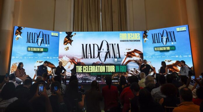 conferencia de prensa para anunciar un concierto de Madonna en la playa de Copacabana