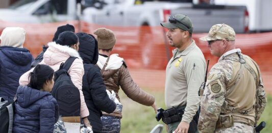 grupo de migrantes