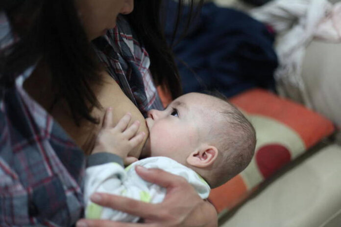 En este estudio, se ha dado seguimiento a las 14 madres lactantes y a sus bebés desde antes de recibir la vacuna de refuerzo contra la covid-19 hasta después de recibirla.