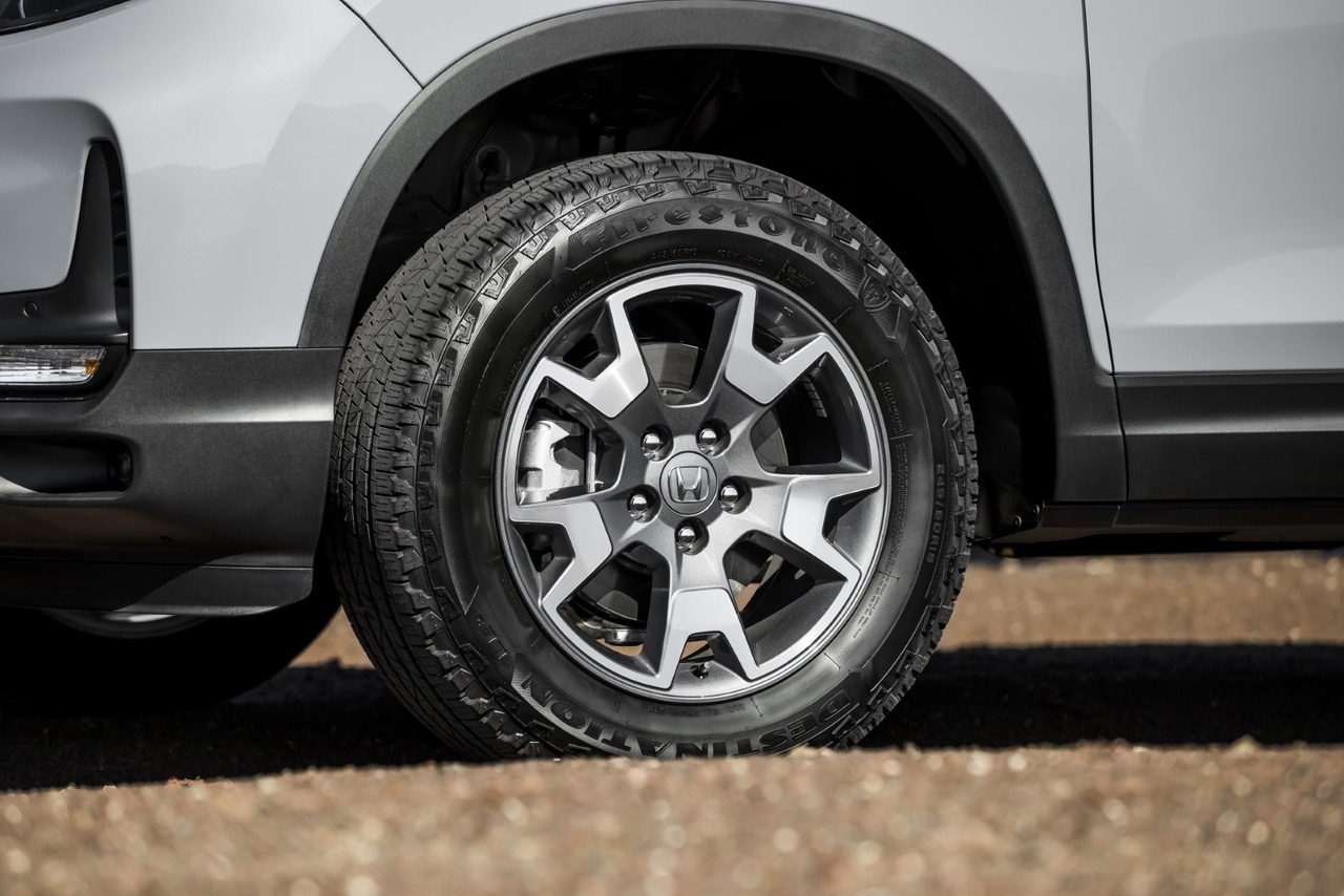 27 2024 Honda Passport TrailSport