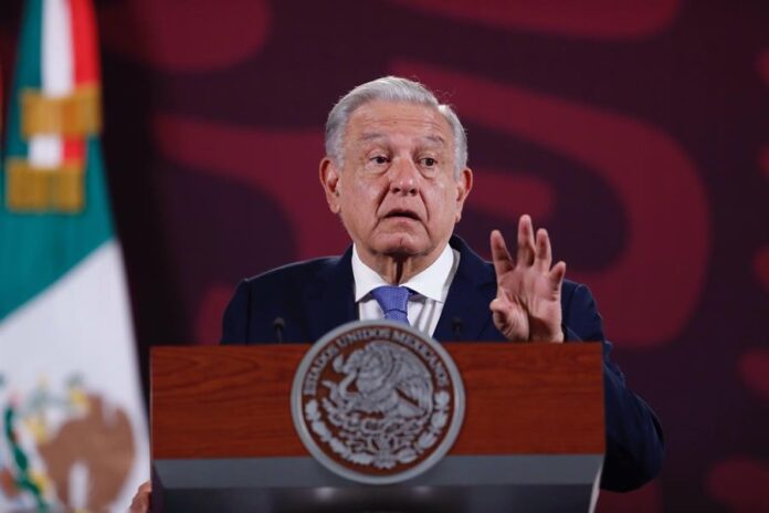Andrés Manuel López Obrador (13)