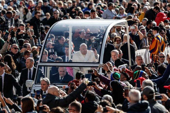 El Papa Francisco (4) El Papa Francisco (4)