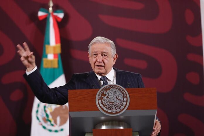 El Presidente de México, Andrés Manuel López Obrador, (2)