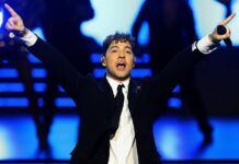 El cantante español David Bisbal cierra los Premios Platino 2024 con 'Ave María'