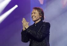 Raphael, una voz que no se apaga para el deleite de sus seguidores en Colombia El cantante español Raphael