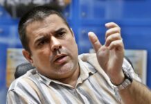 Lázaro Guerra: "El problema que ha marcado los apagones en Cuba ha sido el combustible" El director técnico de la estatal Unión Eléctrica (UNE), Lázaro Guerra