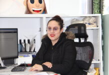 Magaly Bustamante, mantiene contacto directo con la comunidad de Bushwick y Ridgewood gracias a su labor en la organización Alianza Ecuatoriana y su oficina en el 343 de Linden St. a una cuadra de la estación principal de trenes y de la Iglesia Santa Brigida.
