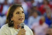 La aspirante de la coalición Frente y Corazón por México afirmó en un video que la 'Cuarta Transformación' o '4T', el movimiento político de López Obrador, "se convirtió en el asesino serial del medio ambiente" del país por construir las obras de infraestructura del mandatario.