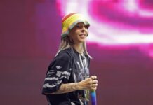 La puertorriqueña Young Miko lanza su primer álbum 'att.' y prepara su debut en Coachella Young Miko