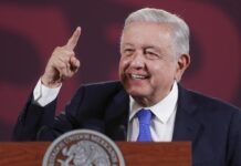 “No, mi hijo no tiene nada que ver, nada, absolutamente, es que tratan de mancharnos, pero no hay razón, no hay elementos, no hay pruebas", expresó el mandatario en su conferencia matutina.