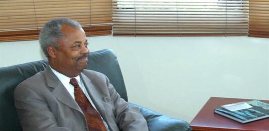 congresista estadounidense Donald Payne
