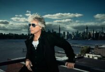 "El rock ha quedado desierto", dice Bon Jovi al presentar el álbum de su 40 aniversario Jon Bon Jovi, el vocalista del grupo Bon Jovi,